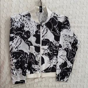 Adidas women’s woven jacket